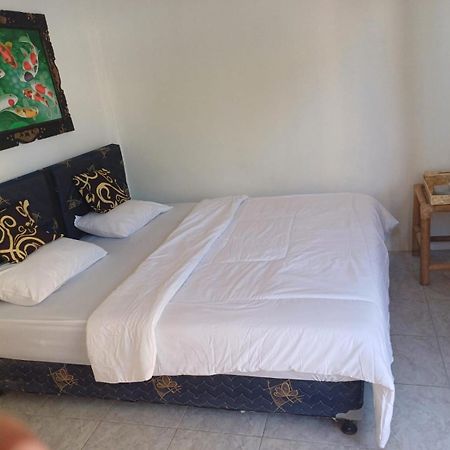 Black Sweet Homestay Dua กิลิไอร์ ภายนอก รูปภาพ